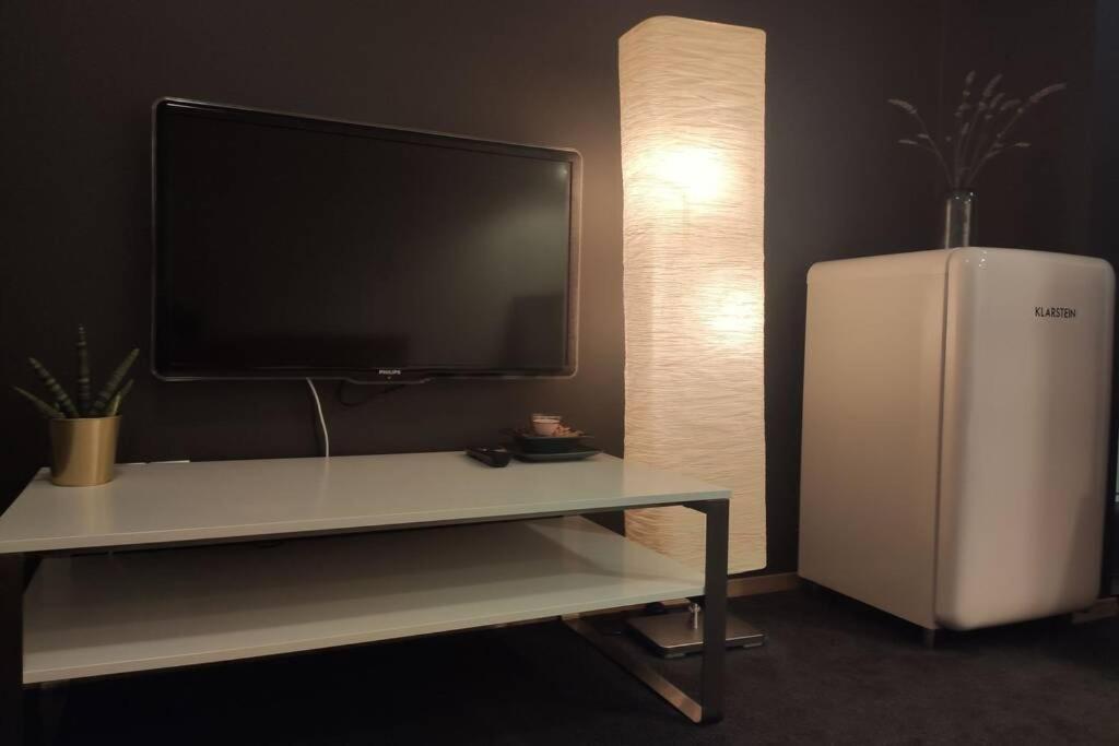 Studio Apartment "Iris" Птуй Экстерьер фото