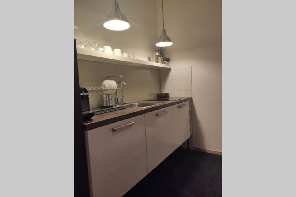 Studio Apartment "Iris" Птуй Экстерьер фото