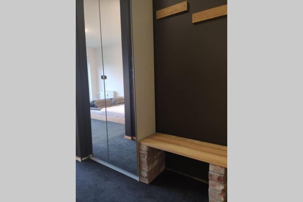 Studio Apartment "Iris" Птуй Экстерьер фото